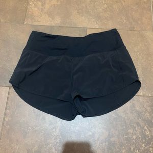Lululemon speed ups size 10 2.5”